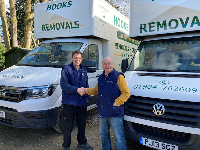 Reviews of Hooks Removals in York - Moving company