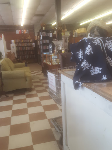 Second Hand Store «Animal Helpers ReTAIL», reviews and photos, 1601 Savannah Hwy, Charleston, SC 29407, USA