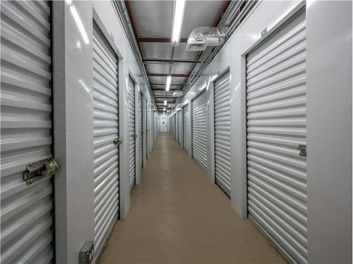 Storage Facility «Extra Space Storage», reviews and photos, 416 S Lincolnway St, North Aurora, IL 60542, USA