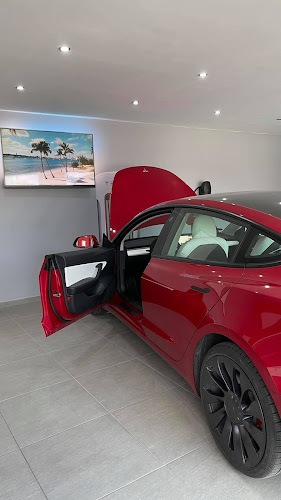 Opinii despre Tesland în Pécel - Autószerelő