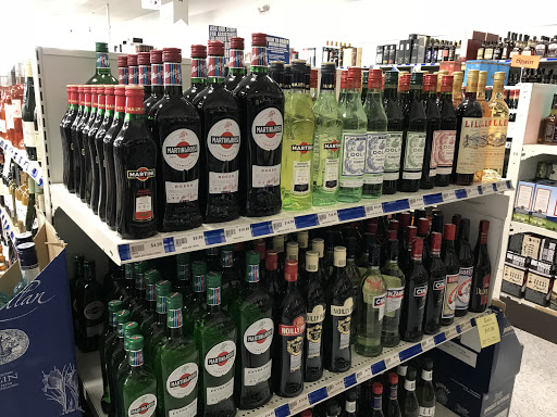 Liquor Store «Montgomery County Liquor & Wine - Cloverly», reviews and photos, 723 Cloverly St, Silver Spring, MD 20905, USA