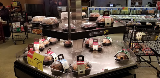 Shopping Mall «Oak Mill Mall», reviews and photos, 7900 N Milwaukee Ave, Niles, IL 60714, USA