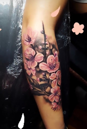 Explore meaningful nature tattoo ideas, creative tattoo ideas in Lake Villa, available at Eternal Tiger Tattoo