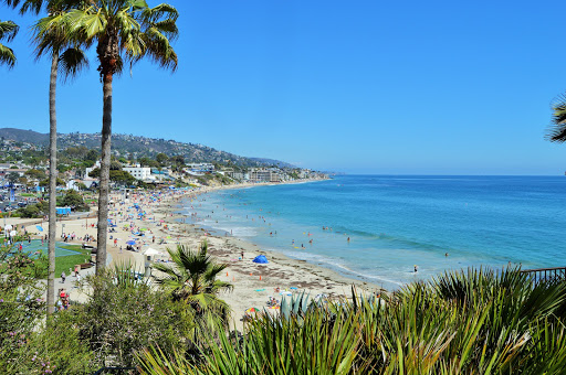 Sunglass Gallery, 205 Ocean Ave, Laguna Beach, CA 92651, USA, 