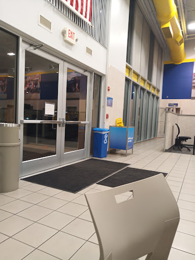 Used Car Dealer «CarMax», reviews and photos, 8901 Executive Center Rd, Ellicott City, MD 21043, USA