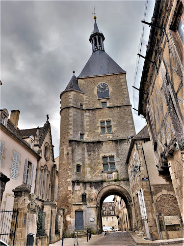attractions Tour Gaujard Avallon