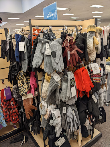 Department Store «Nordstrom Rack Springbrook Prairie Pavilion», reviews and photos, 2511 W 75th St, Naperville, IL 60540, USA