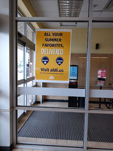 Supermarket «ALDI», reviews and photos, 18867 E 9 Mile Rd, Eastpointe, MI 48021, USA