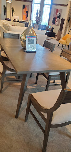 Furniture Store «Rooms To Go & Rooms To Go Kids Furniture Store - Miami International (Doral)», reviews and photos, 10623 NW 12th St, Doral, FL 33172, USA