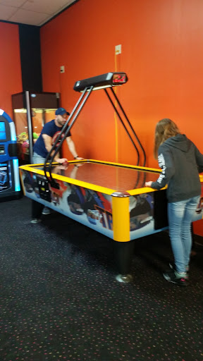 Bowling Alley «Southbound Alley (formerly Cherokee Lanes)», reviews and photos, 1524 S Salisbury Blvd, Salisbury, MD 21801, USA