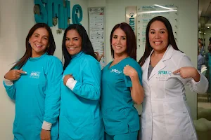 Smile Center - Emergencias Odontológicas en Caracas image