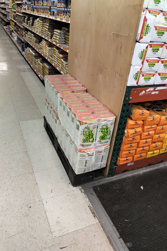 Supermarket «Bestway Supermarket», reviews and photos, 3109 Graham Rd, Falls Church, VA 22042, USA