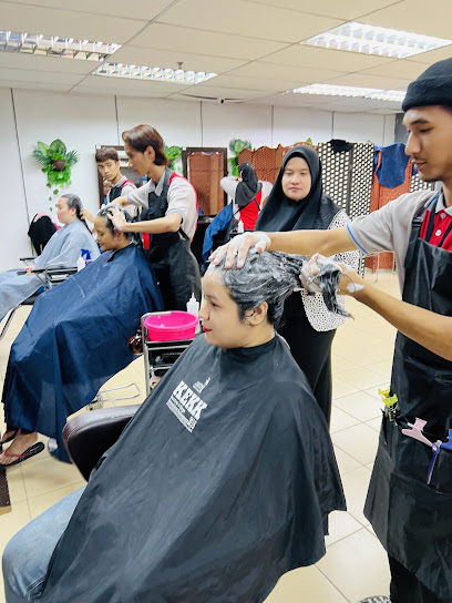 Giatmara Jelutong Hair academy