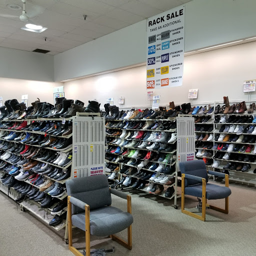 Shoe Store «Reyers Shoe Store», reviews and photos, 40 S Water Ave, Sharon, PA 16146, USA