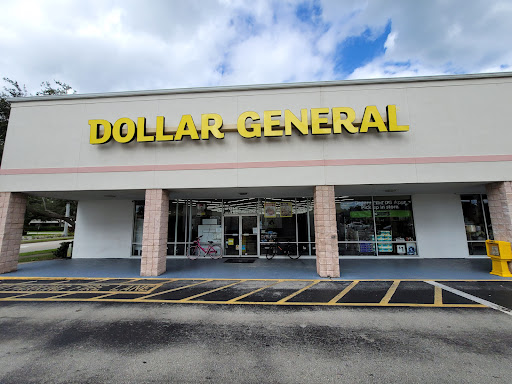 Discount Store «Dollar General», reviews and photos, 660 21st St, Vero Beach, FL 32960, USA
