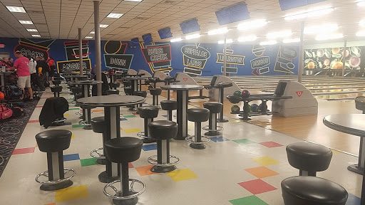 Bowling Alley «Buffaloe Lanes Erwin Family Bowling Center», reviews and photos, 100 W Jackson Blvd, Erwin, NC 28339, USA