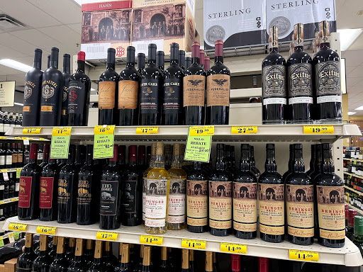 Wine Store «Manchester Wine & Liquors», reviews and photos, 1010 Tolland Turnpike, Manchester, CT 06042, USA