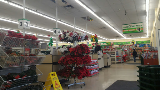 Dollar Store «Dollar Tree», reviews and photos, 15574 SE McLoughlin Blvd, Milwaukie, OR 97267, USA
