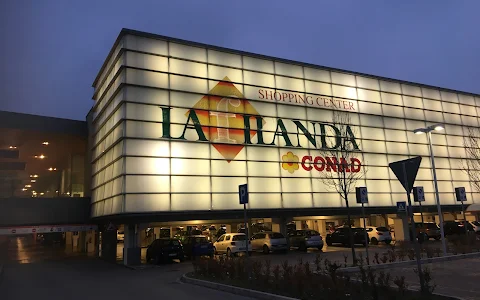 Shopping Center La Filanda image