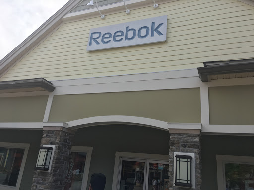 Shoe Store «Reebok Outlet», reviews and photos, 629 Bluebird Ct, Central Valley, NY 10917, USA