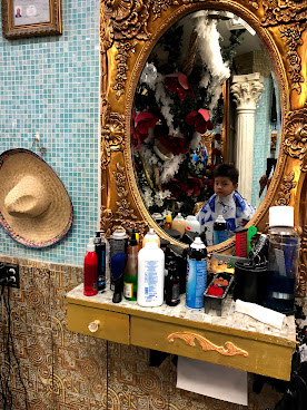 Enrique Barbershop by null