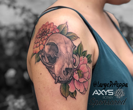 Explore hand and finger tattoo ideas, creative tattoo ideas in Mcallen, available at World Famous La Mancha Tattooz
