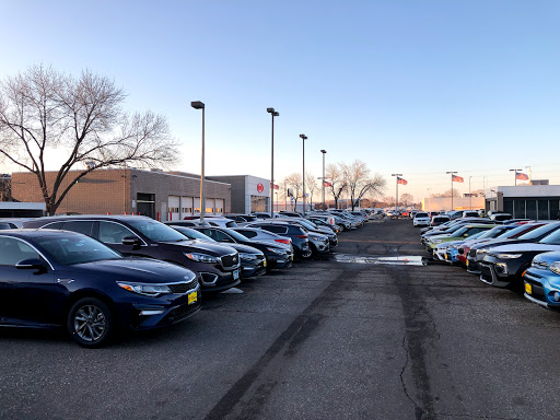 Kia Dealer «Luther Kia of Bloomington», reviews and photos, 1701 American Blvd W, Minneapolis, MN 55431, USA