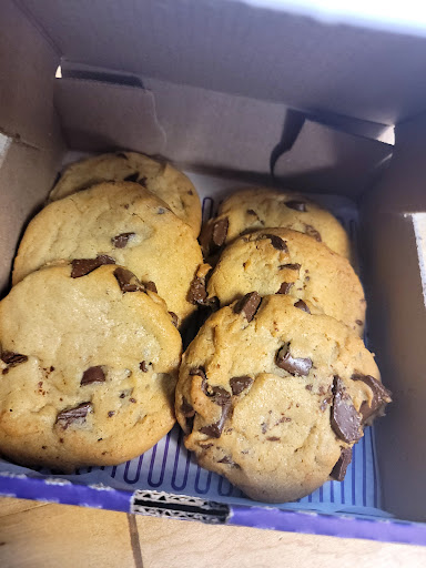 Cookie Shop «Insomnia Cookies», reviews and photos, 402 14th Ave SE, Minneapolis, MN 55414, USA