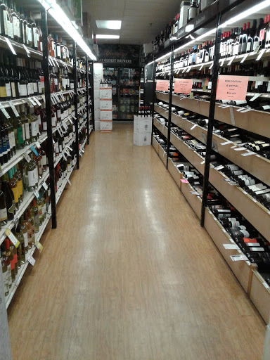 Liquor Store «Hockessin Liquor», reviews and photos, 727 Ace Memorial Dr, Hockessin, DE 19707, USA