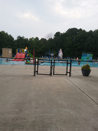 Swimming Pool «North Barnaby Splash Park», reviews and photos, 5000 Wheeler Rd, Oxon Hill, MD 20745, USA