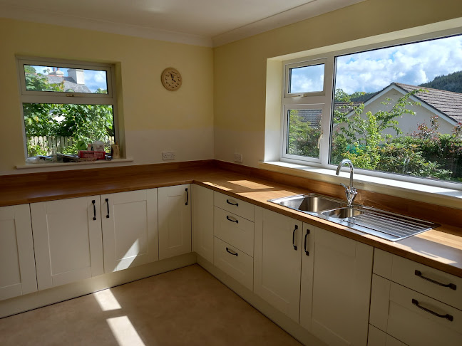 Reviews of Wren Kitchens in Plymouth - Interior designer