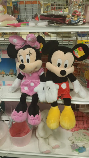 Thrift Store «Goodwill Store & Donation Center», reviews and photos, 2637 Street Rd, Bensalem, PA 19020, USA