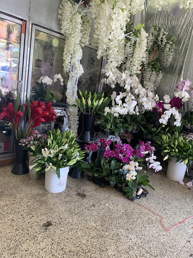 Florist «Spring Flowers», reviews and photos, 17921 Ventura Blvd, Encino, CA 91316, USA