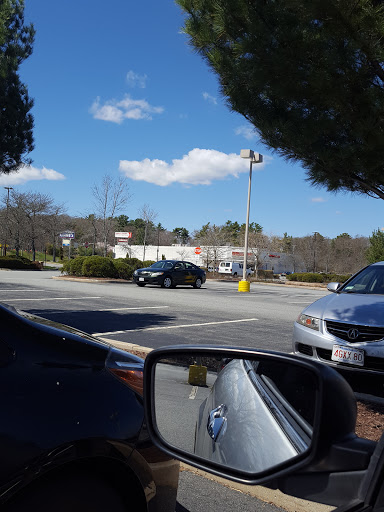 Home Goods Store «Curtain & Bath Outlet», reviews and photos, 53 Faunce Corner Rd, North Dartmouth, MA 02747, USA