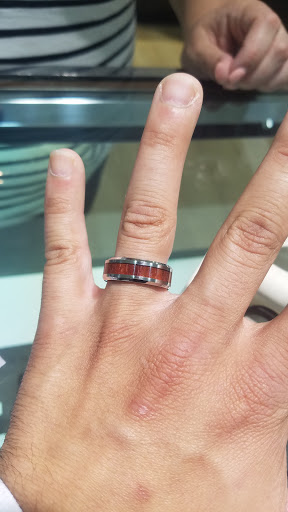 Jeweler «Arezzo Jewelers», reviews and photos, 3118 N Harlem Ave, Chicago, IL 60634, USA