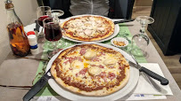 Pizza du Restaurant La Salamandre à Amboise - n°16