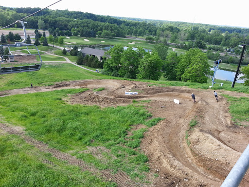 Ski Resort «Mt Brighton Ski Area», reviews and photos, 4141 Bauer Rd, Brighton, MI 48116, USA
