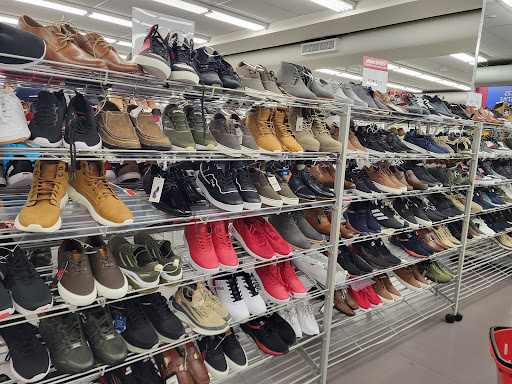 Clothing Store «Burlington Coat Factory», reviews and photos, 2543 Webster Ave, Bronx, NY 10458, USA