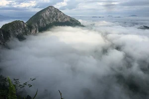 Gunung Baling image