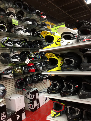 Motorcycle Parts Store «Cycle Gear», reviews and photos, 5032 E Colonial Dr, Orlando, FL 32803, USA