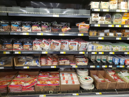 Supermarket «WinCo Foods», reviews and photos, 2850 Pavillion Pkwy, Tracy, CA 95304, USA