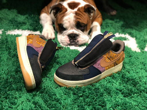 Thrift Store «Lucky Dog Clothing», reviews and photos, 8201 Greenwood Ave N, Seattle, WA 98103, USA