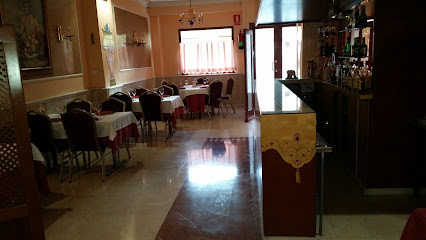 Restaurante Avenida - Avinguda d,Algemesí, 26, 46440 Almussafes, Valencia, Spain