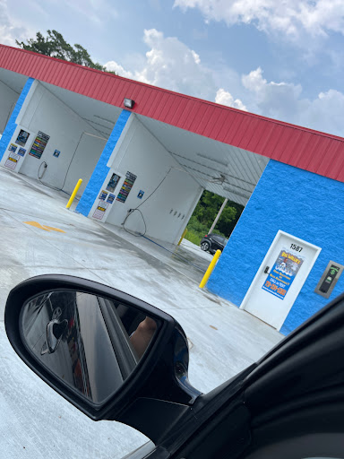 Big Willie’s Wash en Jackson
