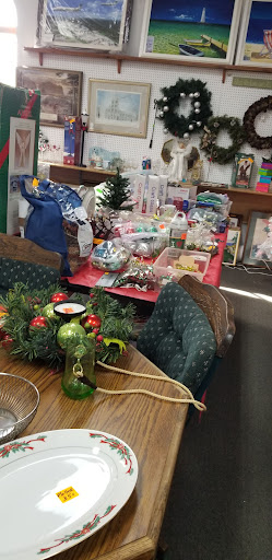 Thrift Store «Bibles for Missions Thrift Center», reviews and photos, 813 Lincoln Ave, Holland, MI 49423, USA