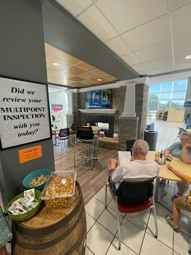 Cafe «The Cafe at Swope Toyota», reviews and photos, 1085 N Dixie Hwy a, Elizabethtown, KY 42701, USA