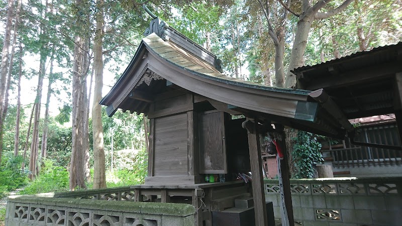 姥山八幡神社(姥山会館)