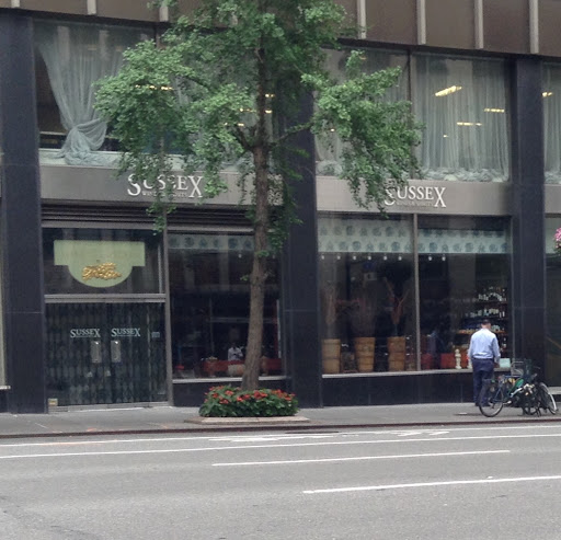 Sussex Wines & Spirits, 300 E 42nd St, New York, NY 10017, USA, 