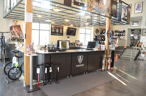 Bicycle Store «Madison & Davis Bicycle Shop», reviews and photos, 912 S 8th St, Quincy, IL 62301, USA