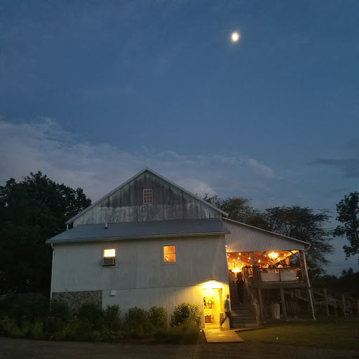 Wedding Venue «Hidden Vineyard Wedding Barn», reviews and photos, 6337 Snyder Rd, Berrien Springs, MI 49103, USA